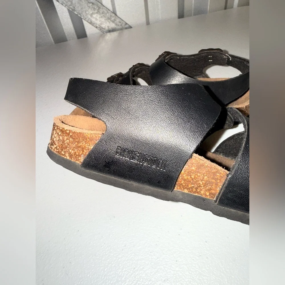 Birkenstock kids black leather three-strap slingback sandals unisex size 13